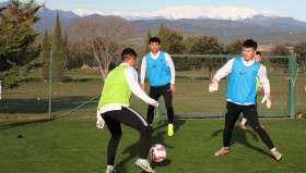 乐动体育-包含重磅！清晨巴塞罗那备战中超Ning爆冷击败巴塞罗那，热火未来可期的词条